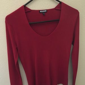 Epic NY Small red sweater